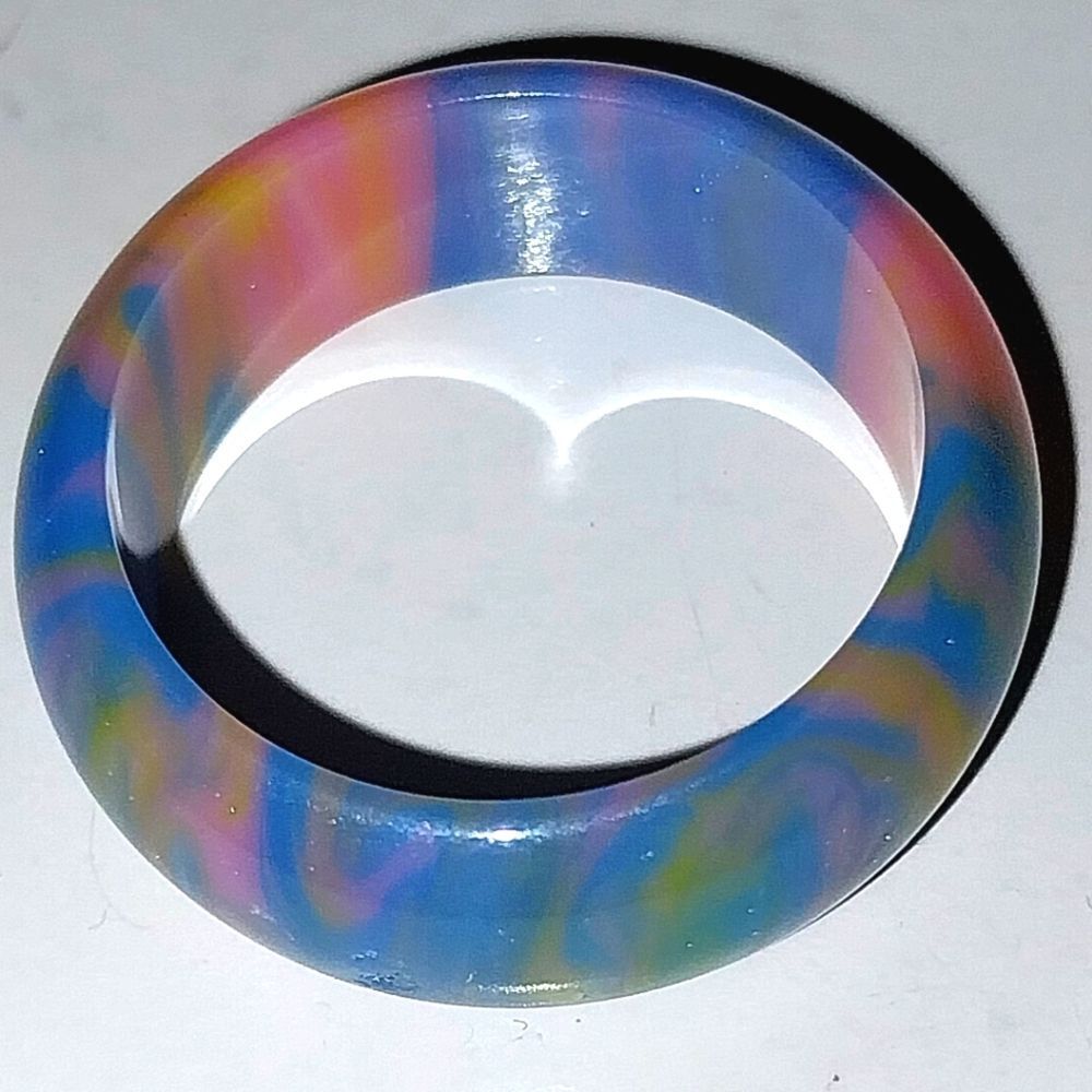 Colorful Resin Ring - Picture 3 of 8